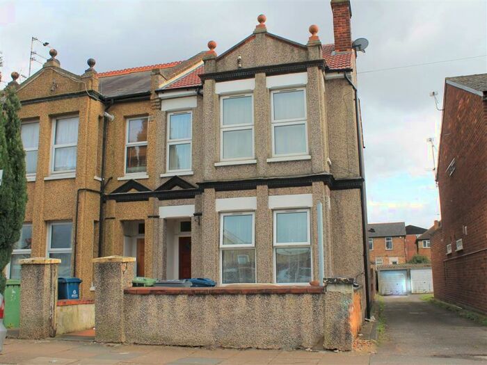 1 Bedroom Maisonette To Rent In Spencer Road, Harrow, HA3