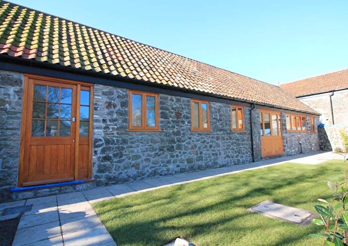 3 Bedroom Semi-detached House To Rent In Station Road, Bristol, BS49