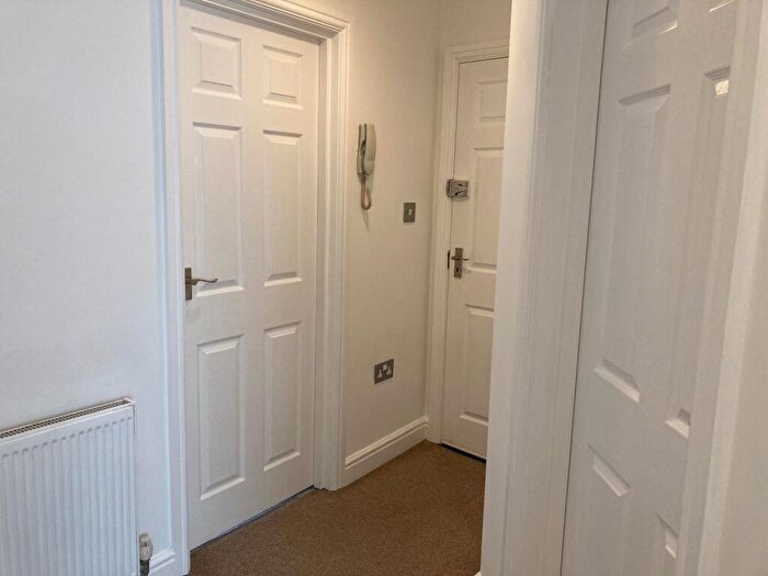 1 Bedroom Flat To Rent In Norwich Avenue, Bouremouth, BH2
