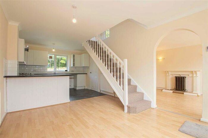3 Bedroom Terraced House To Rent In High Trees, Eaglestone, Milton Keynes, MK6