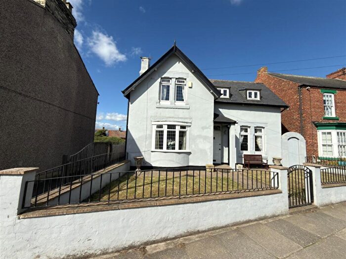 3 Bedroom Detached House For Sale In Stockton Road, Darlington, DL1