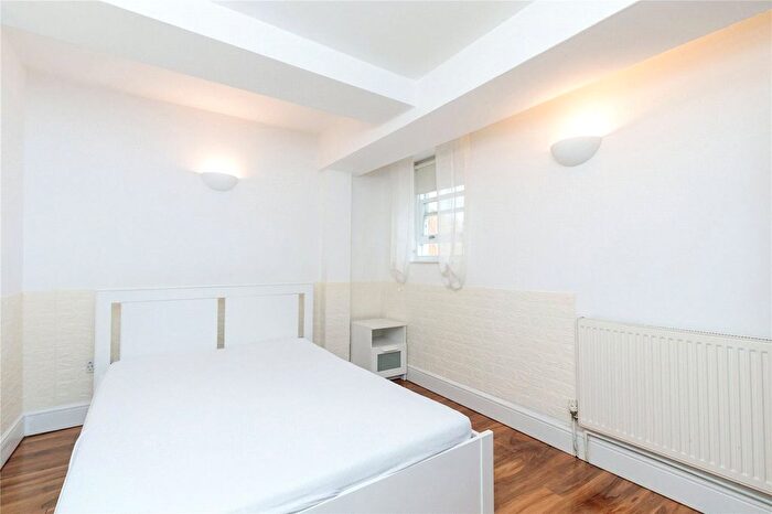 1 Bedroom Flat To Rent In Wick Road, Trowbridge Estate, E9