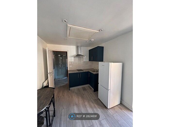 Studio To Rent In Newburgh Road, Grays, RM17