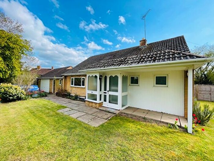 3 Bedroom Detached House To Rent In Hill Wootton Road, Warwick, CV35