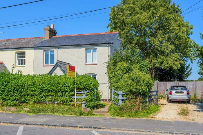 2 Bedroom Cottage To Rent In Bix, Henley, RG9