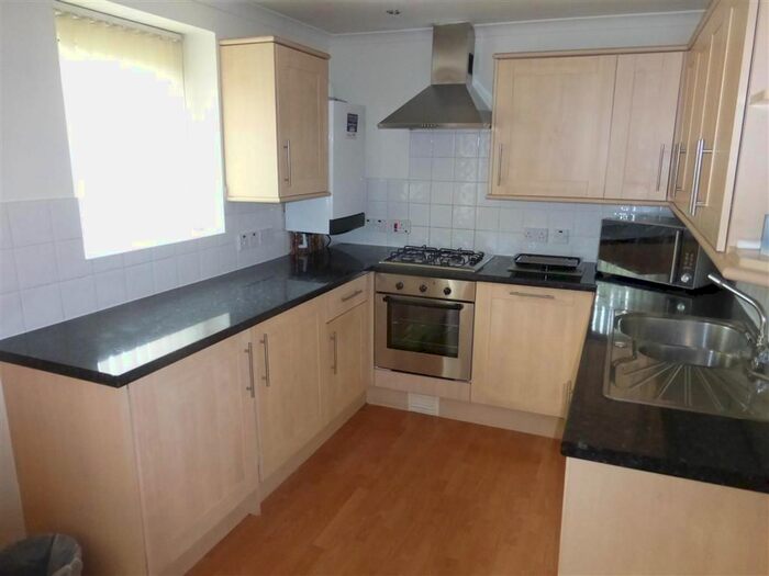 2 Bedroom Flat To Rent In Sorbonne Close, Thornaby, Stockton-On-Tees TS17