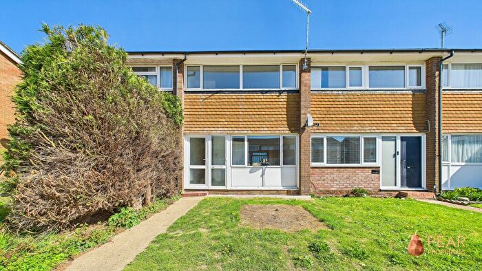 2 Bedroom Terraced House To Rent In Wolstenbury Road, Rustington, BN16