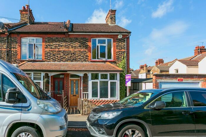 3 Bedroom End Of Terrace House To Rent In Harwoods Road, Watford, Hertfordshire, WD18
