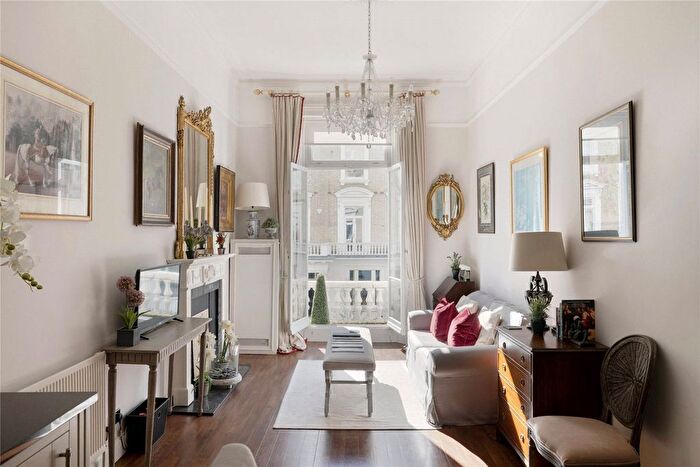 1 Bedroom Flat To Rent In Harcourt Terrace, London, SW10