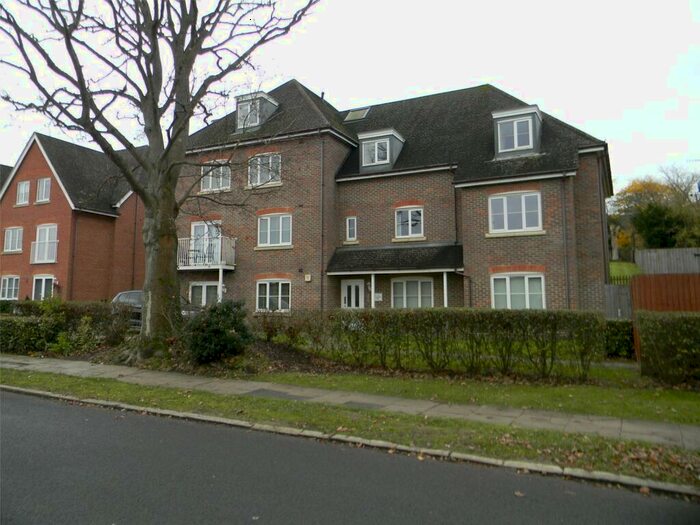 1 Bedroom Apartment To Rent In St Francis Close, Berkhamsted, Hertfordshire, HP4