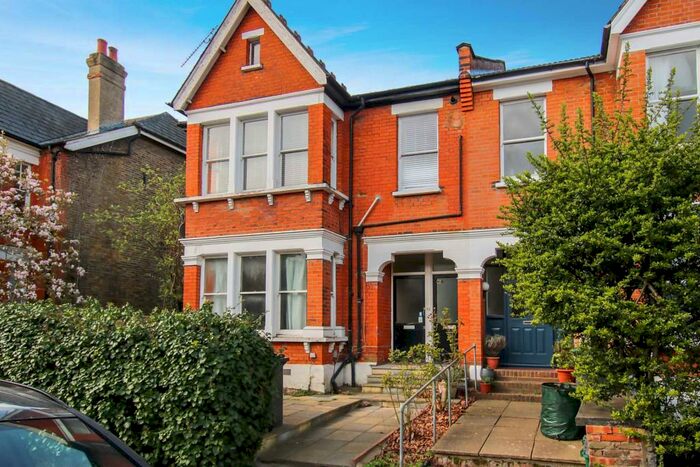 1 Bedroom Flat To Rent In Curzon Road, Muswell Hill, N10