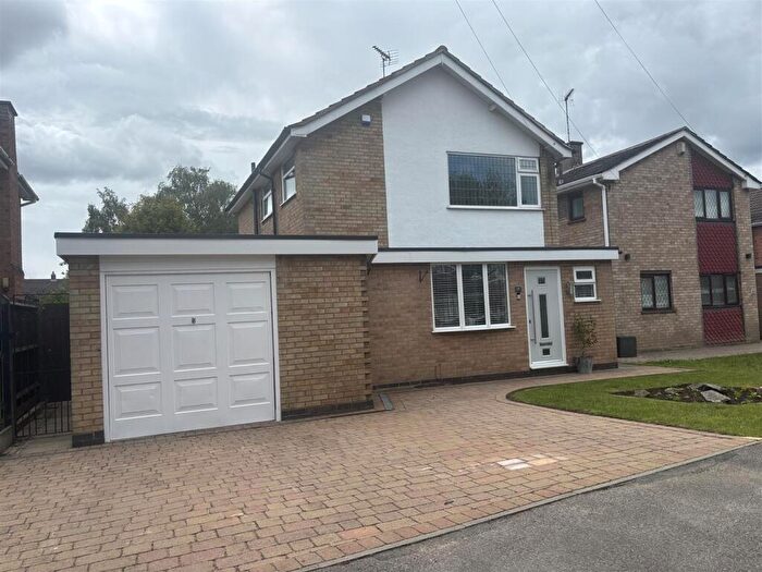 3 Bedroom Detached House For Sale In Clovelly Road, Glenfield, Leicester, LE3