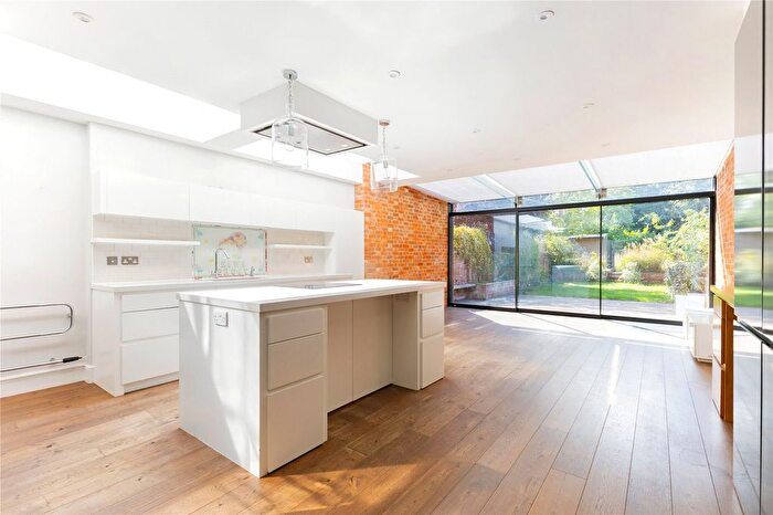 5 Bedroom Semi-Detached House To Rent In Beech Croft Road, Oxford, OX2