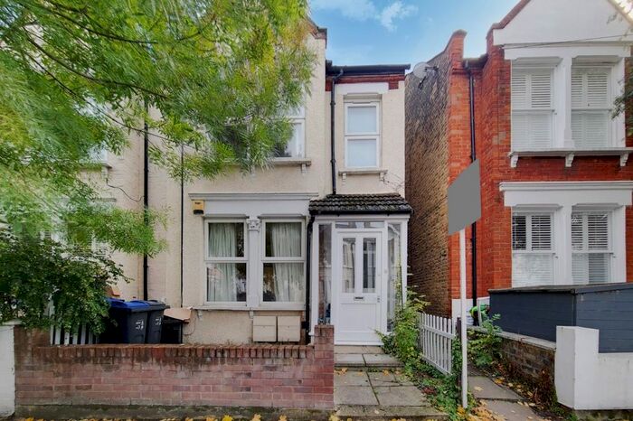 1 Bedroom Property To Rent In Kingsley Road, Wimbledon, London, SW19