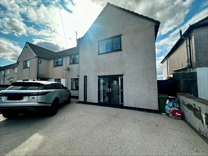 3 Bedroom Semi-Detached House For Sale In Llantrisant Road, Beddau, Pontypridd, CF38