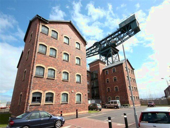 2 Bedroom Flat To Rent In James Watt Way, (Flat /), Greenock, PA15