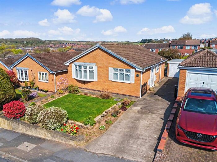 2 Bedroom Detached Bungalow For Sale In Cornell Drive, Arnold, Nottingham, NG5
