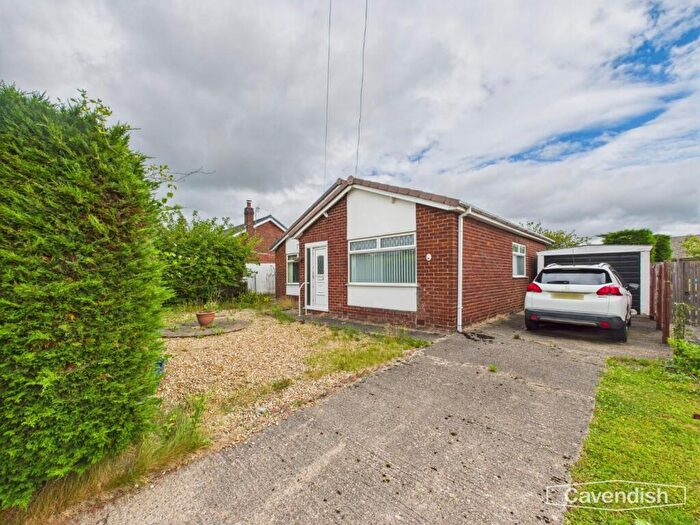 3 Bedroom Detached Bungalow For Sale In Dukesfield Drive, Buckley, CH7