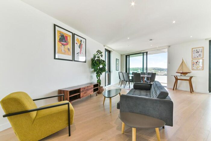 3 Bedroom Apartment For Sale In Summerston House, Royal Wharf, E16