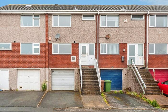 2 Bedroom Terraced House For Sale In Grantley Gardens, Plymouth, PL3
