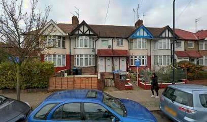 1 Bedroom Maisonette Flat To Rent In Braemar Avenue, NW10