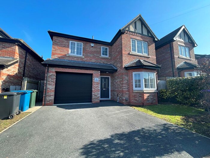 4 Bedroom Detached House To Rent In Boxley Drive, Nottingham, NG2