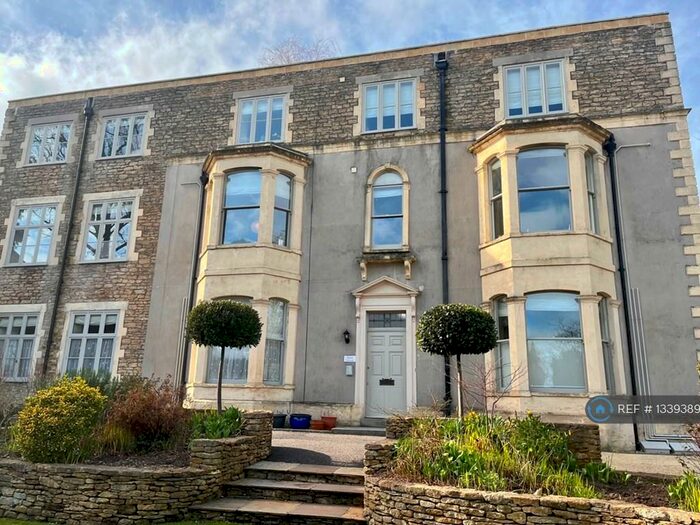 2 Bedroom Flat To Rent In Apex House, Frome, BA11