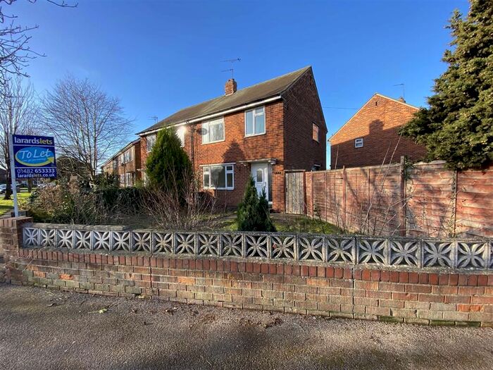 3 Bedroom Semi-Detached House To Rent In Lambwath Road, Hull HU8