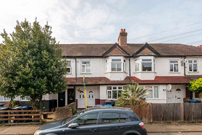 2 Bedroom Maisonette To Rent In Kimble Road, Colliers Wood, London, SW19