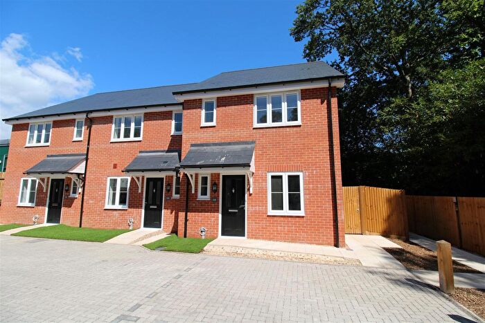 3 Bedroom Property To Rent In B Thornhill Park Road, Southampton, SO18