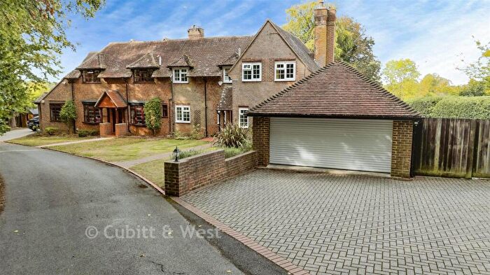 4 Bedroom Semi-Detached House For Sale In Park Road, Banstead, Surrey, SM7