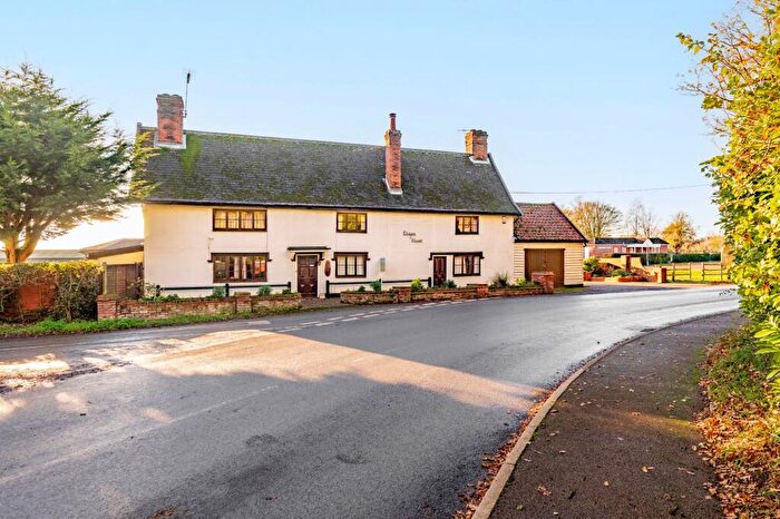 4 Bedroom Character Property For Sale In The Street, Horham, IP21