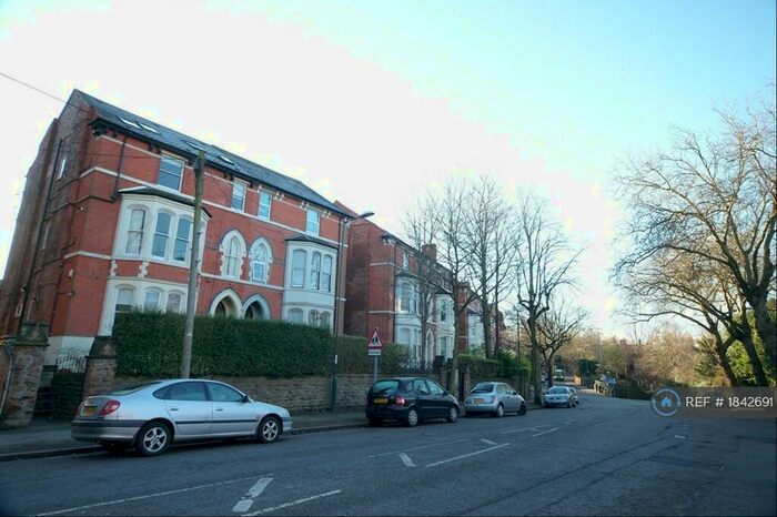 2 Bedroom Flat To Rent In Mapperley Road, Nottinghamshire, NG3