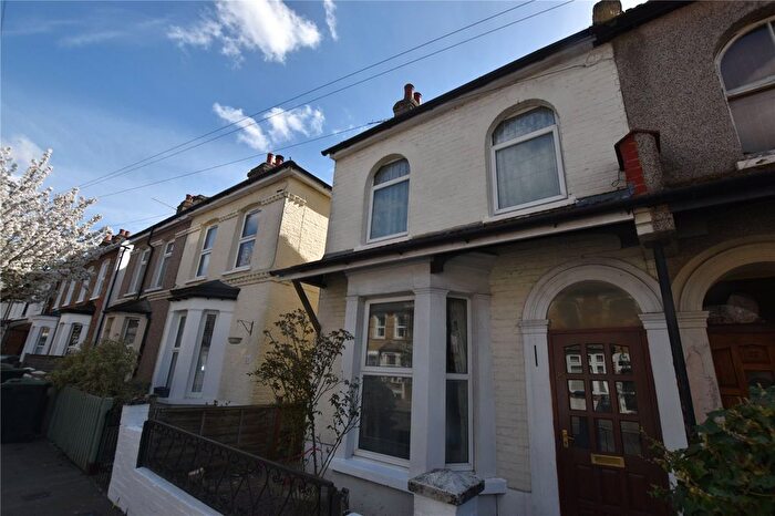 2 Bedroom End Of Terrace House To Rent In Elmers Road, Woodside, Croydon, SE25