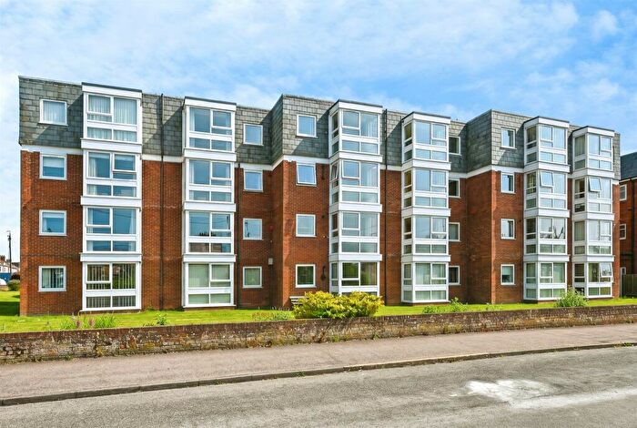 2 Bedroom Flat For Sale In Buckingham Court, Hunstanton, PE36