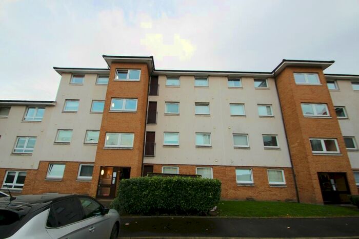 2 Bedroom Flat To Rent In Silverbanks Road, Cambuslang, G72