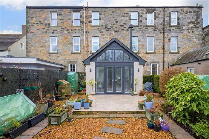 5 Bedroom Terraced House For Sale In Buffies Brae, Dunfermline, KY12