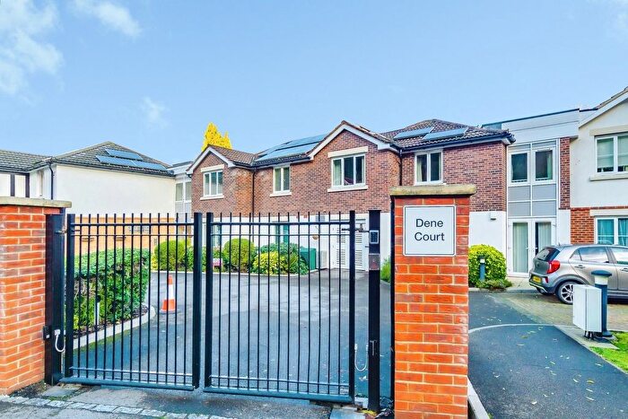 1 Bedroom Property For Sale In Stafford Road, Caterham, CR3