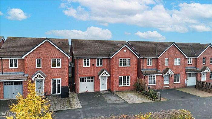 4 Bedroom Detached House For Sale In Barleyfield Road, Nuneaton, Warwickshire, CV10