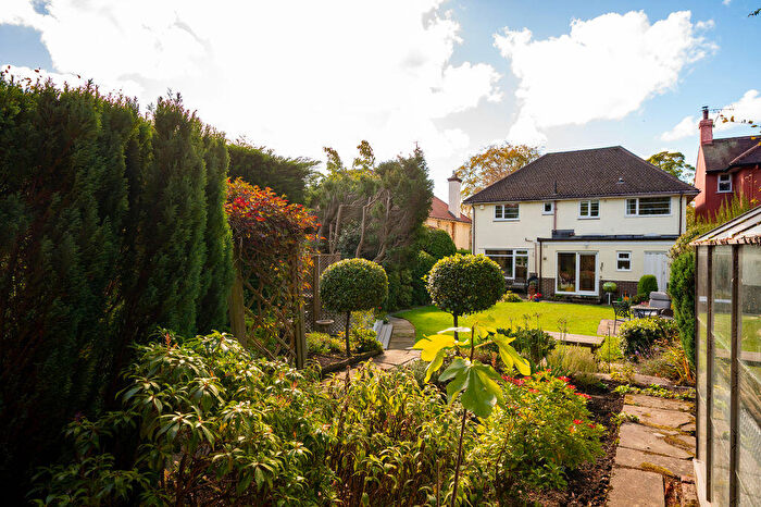 5 Bedroom Detached House For Sale In Slayleigh Lane, Fulwood, Sheffield, S10