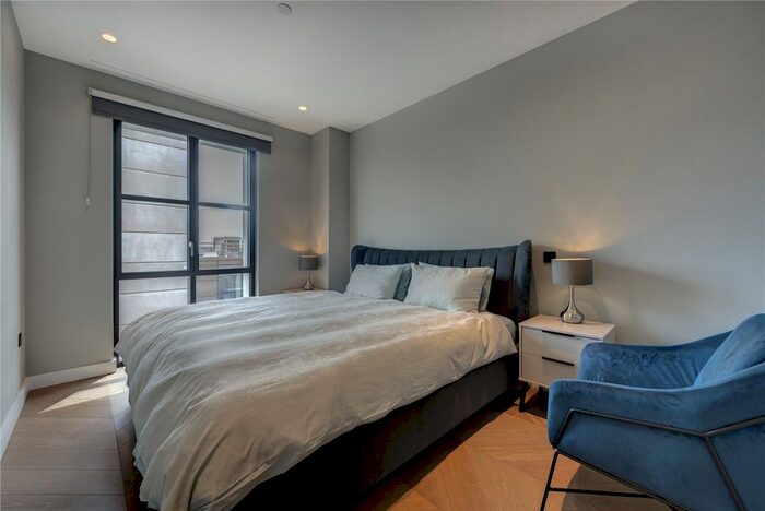 2 Bedroom Flat For Sale In Cleveland Street, London, W1T