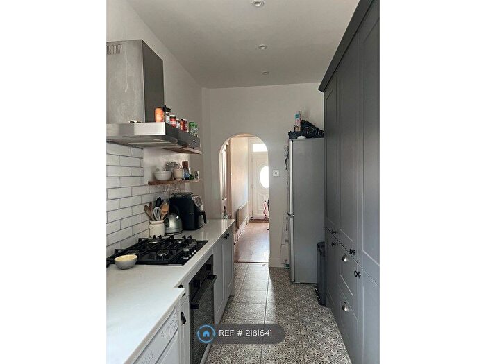 3 Bedroom Terraced House To Rent In Russell Avenue, London, N22