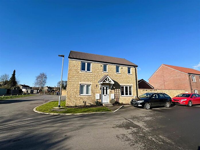 3 Bedroom Detached House To Rent In Hickory Way, Chippenham, SN15