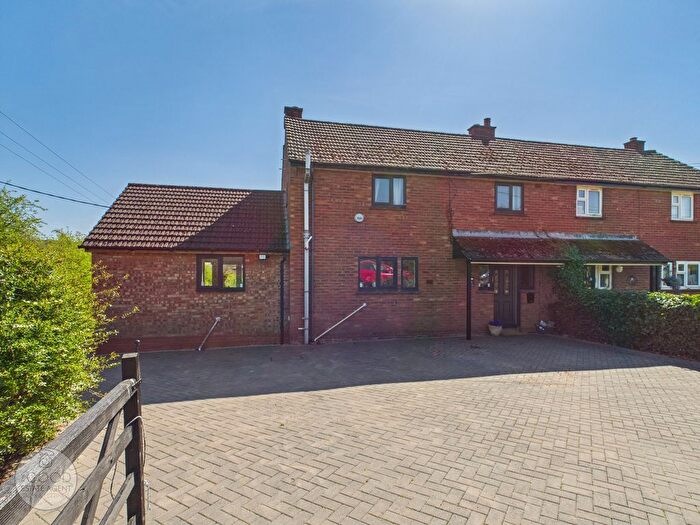 3 Bedroom Semi-Detached House For Sale In Stanfield, Hereford, HR1