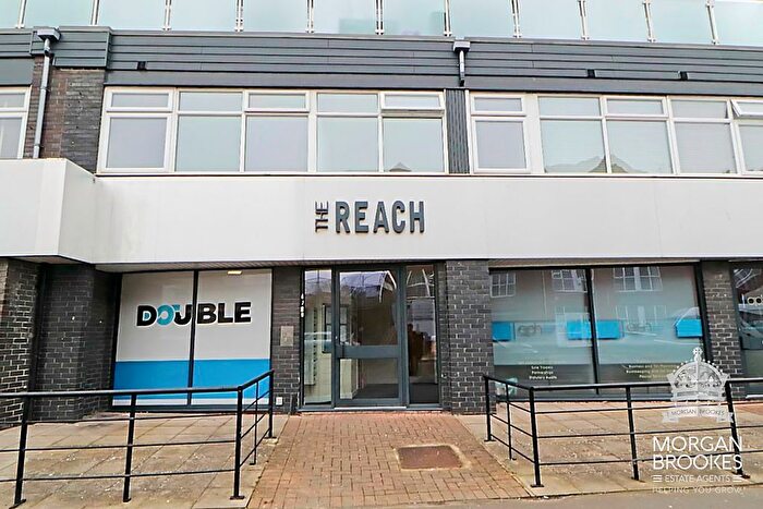 1 Bedroom Flat For Sale In London Road, Westcliff-On-Sea, SS0