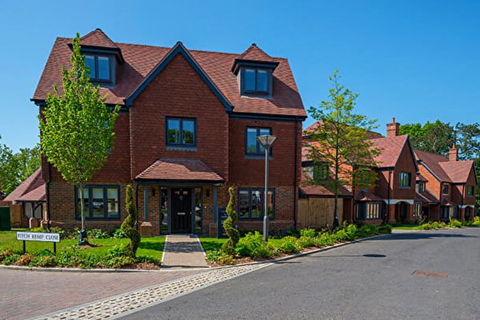 5 Bedroom Detached House For Sale In , TN11