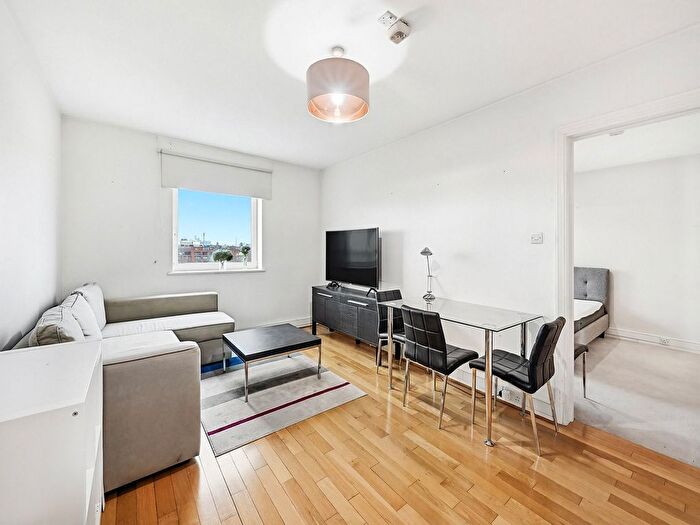 1 Bedroom Flat To Rent In Chelsea Village, Fulham Road, SW6