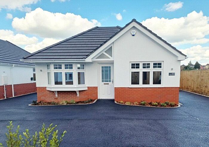 2 Bedroom Bungalow For Sale In Lacey Crescent, Parkstone, Poole, Dorset, BH15