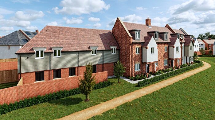 2 Bedroom Property For Sale In Daggons Road, Alderholt, Fordingbridge, SP6