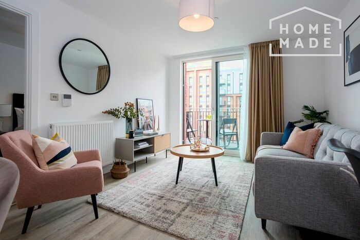 1 Bedroom Flat To Rent In New Maker Yards, Salford, M5